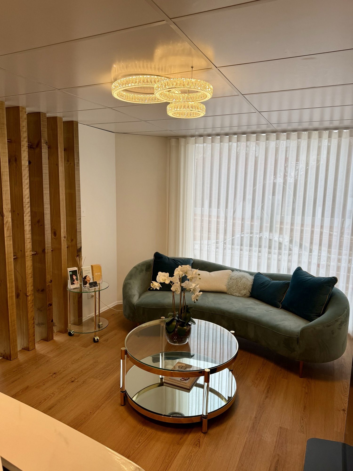 Waiting lounge at Aglow Aesthetics, Clarkson